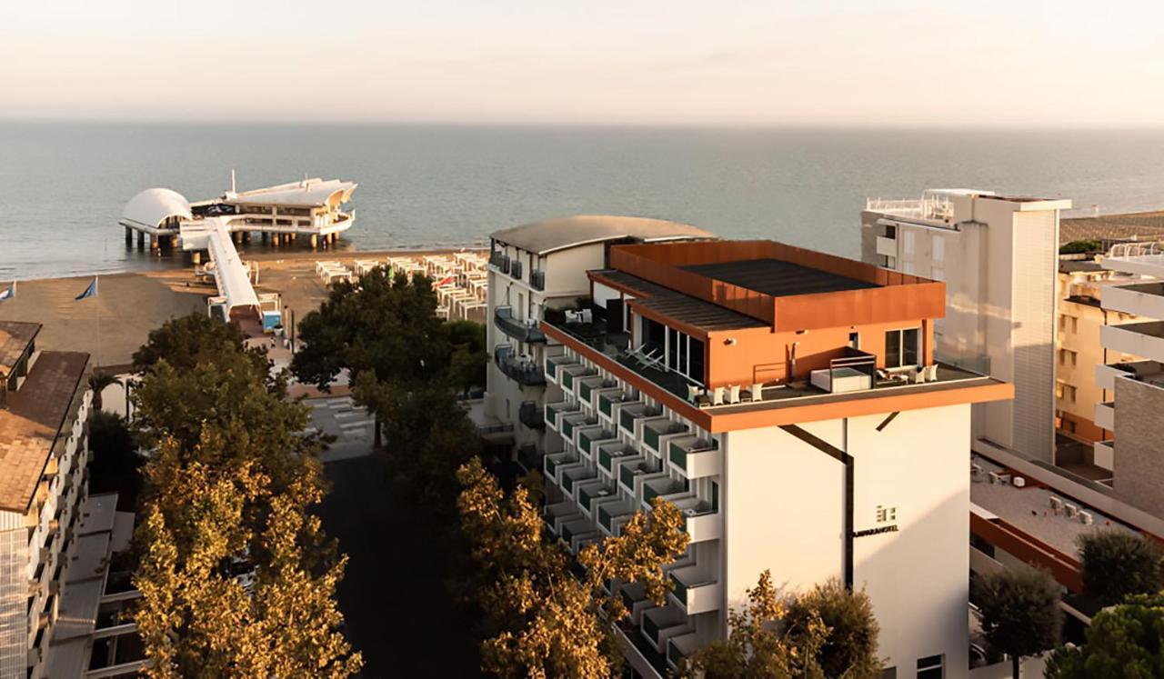 Hotel Lampara リニャーノ・サッビアドーロ エクステリア 写真